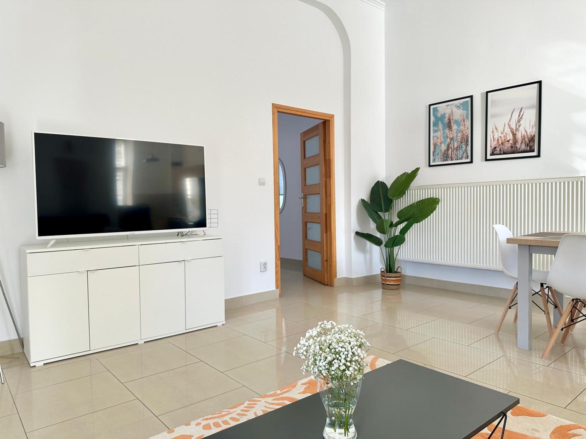 Komfortowy Apartament Z Tarasem W Poblizu Jeziora I Gor Sowich Bielawa  Zewnętrze zdjęcie